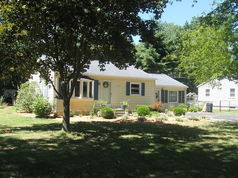 1st image of 7711 Southmoor Dr