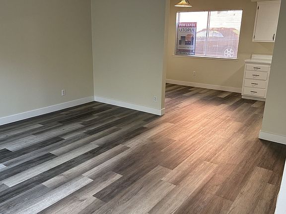 4th image of 37 El Rose Dr APT 3
