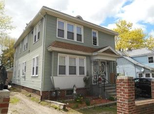 74 Hampden St, Chicopee, MA 01013