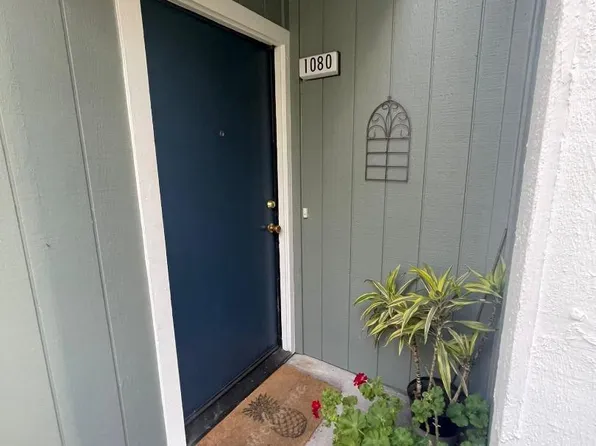 1080 Maywood Ln, Martinez, CA 94553