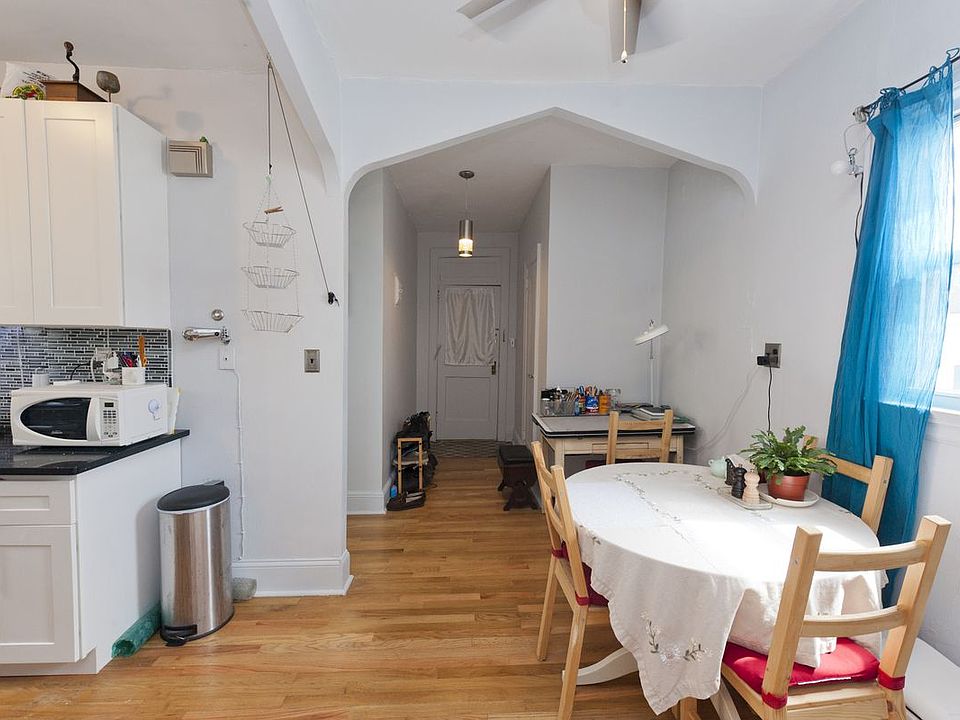 1st image of 2128 23rd St APT 1F