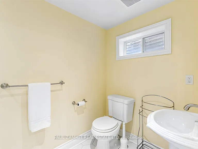 210 Bayview Fairways Dr — Photo 27