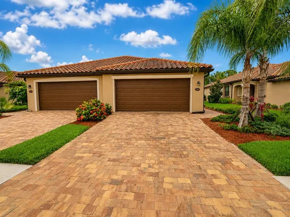 12385 Amica Loop, Venice, FL 34293