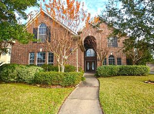 5926 Solar Point Ln, Houston, TX 77041