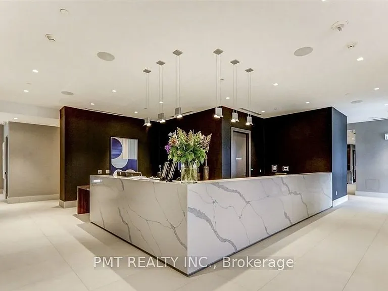 2545 Simcoe St N #906 — Photo 20