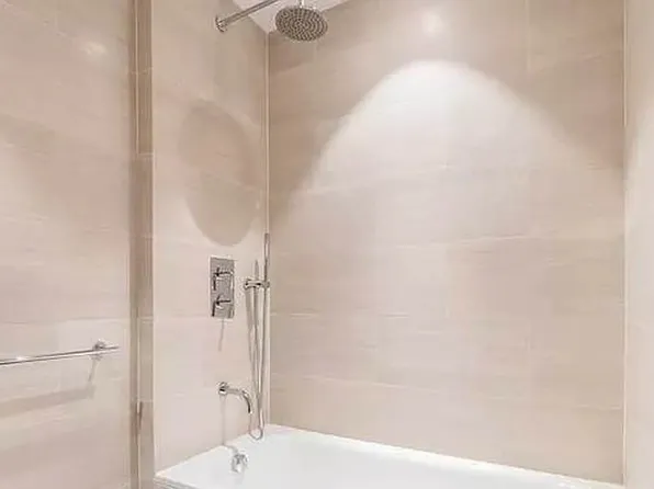 133-27 39th Avenue image 10 of 18