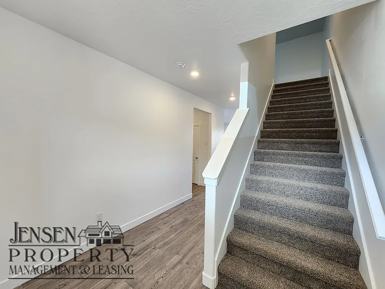 1530 S Wagon Box Way — Photo 6