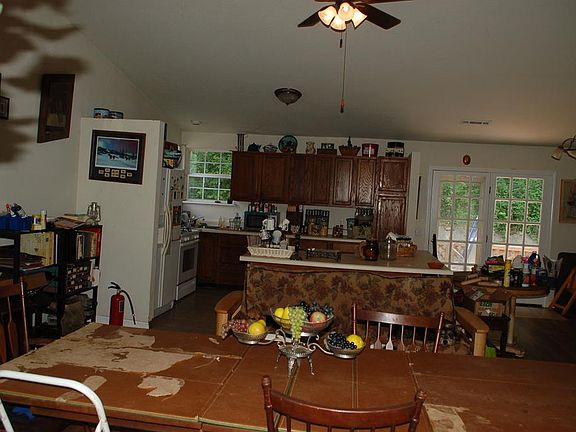 3rd image of 1215 Madison 5160