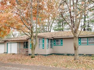 808 College St, Greenfield, IL 62044