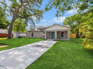 495 6th St, Holly Hill, FL 32117
