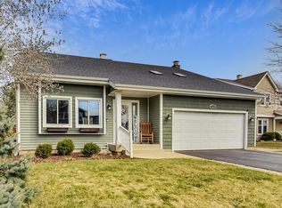 1419 W Richmond St, Arlington Heights, IL 60004