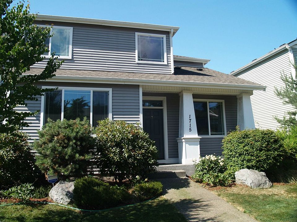 1st image of 1715 182nd St E
