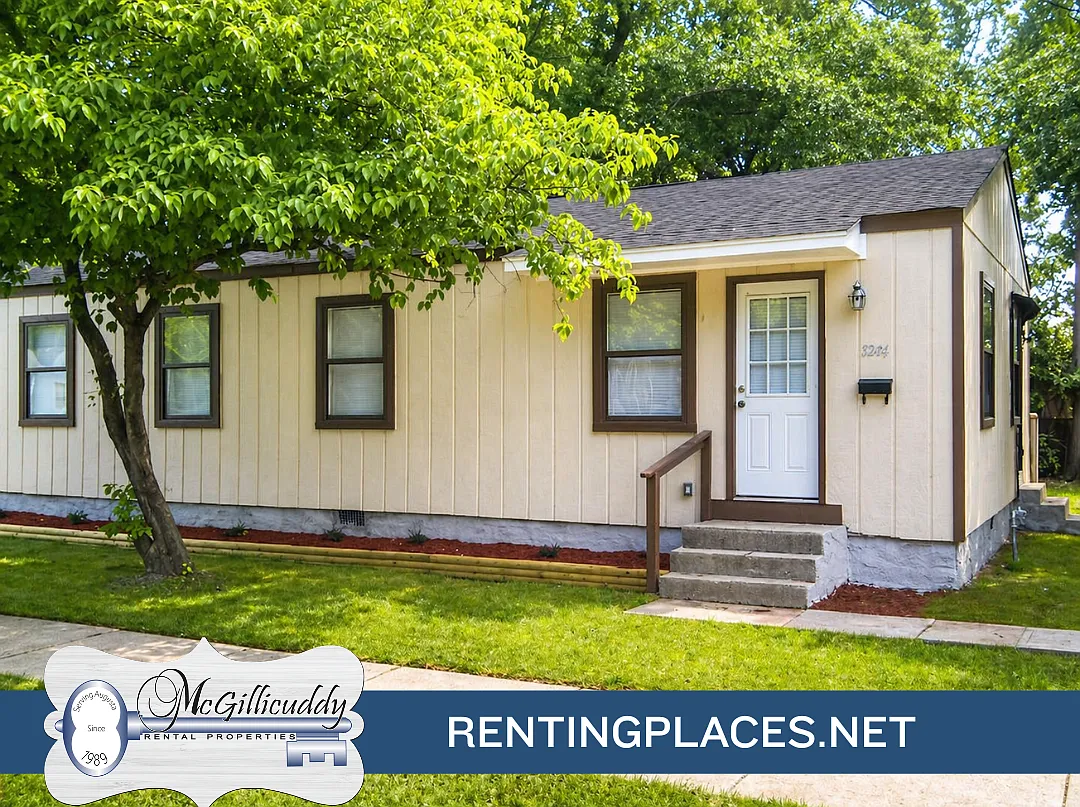 3 bed, 816 sqft, $1,195 — Photo 1