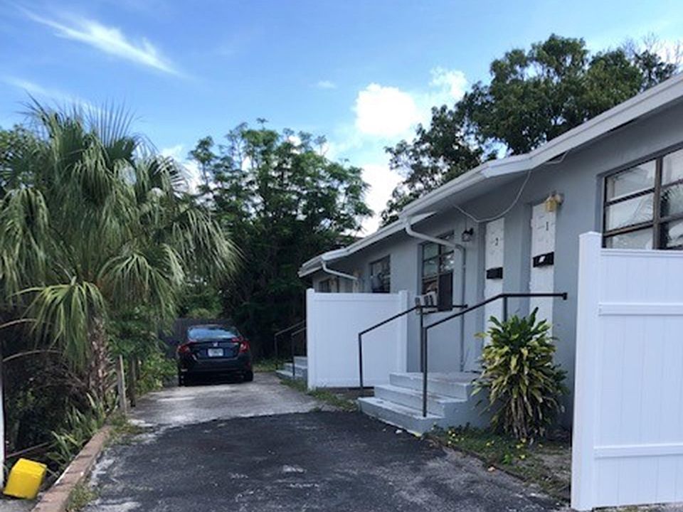1st image of 808 8th St #824-2