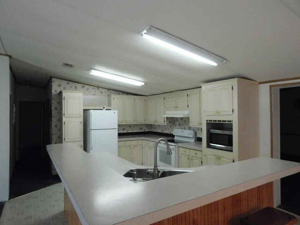 5571 39th St, Trenton, FL - View 6