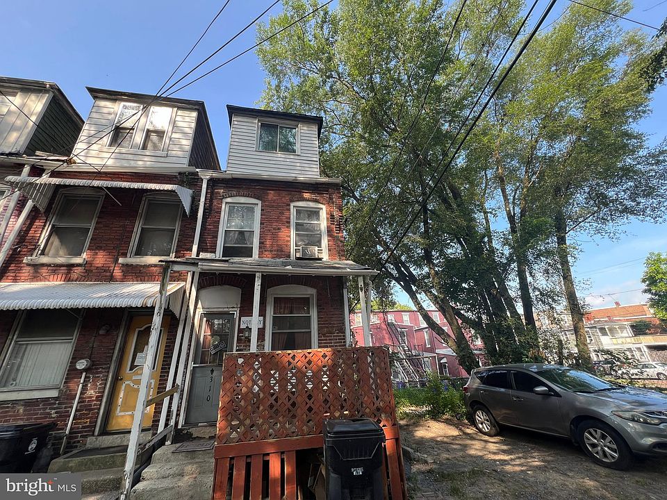 1st image of 310 Nectarine St