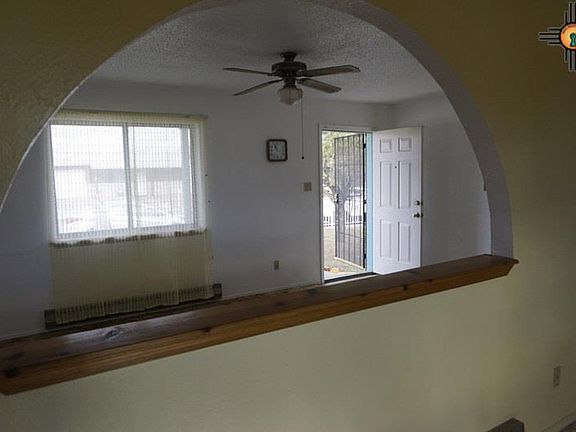 3rd image of 417 Diego St