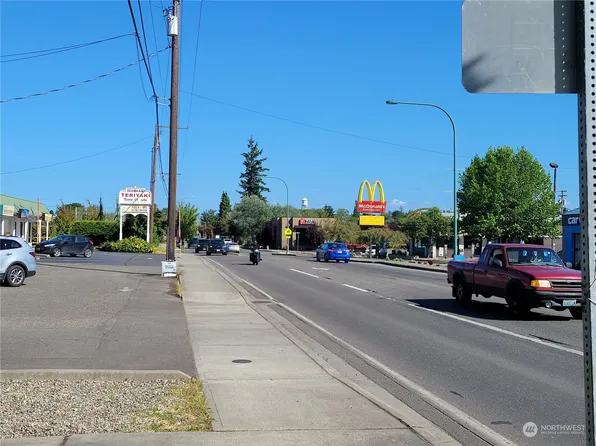 15435 W Yelm Avenue SE, Yelm, WA 98597