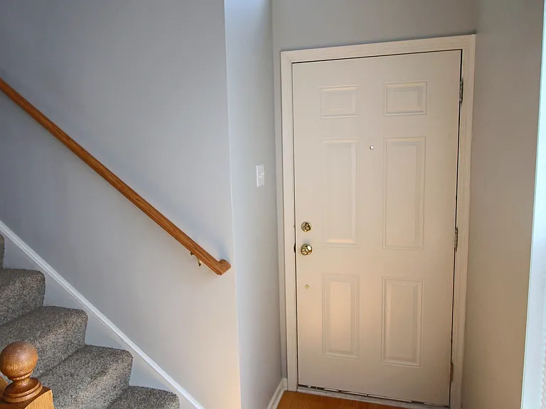 3165 Saganashkee Ln — Photo 3