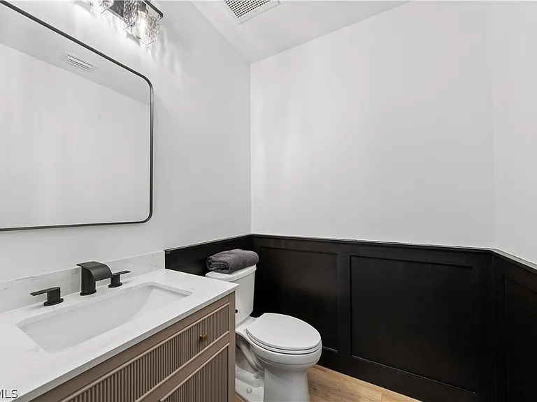 2745 1st St #113 — Photo 3