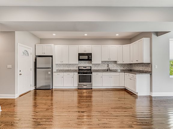 3rd image of 1320 S Millard Ave #C