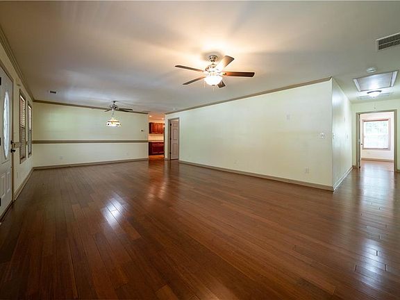 3rd image of 25 Quail Ridge Rd