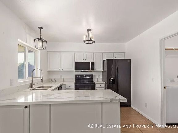 4th image of 6421 W Carol Ave