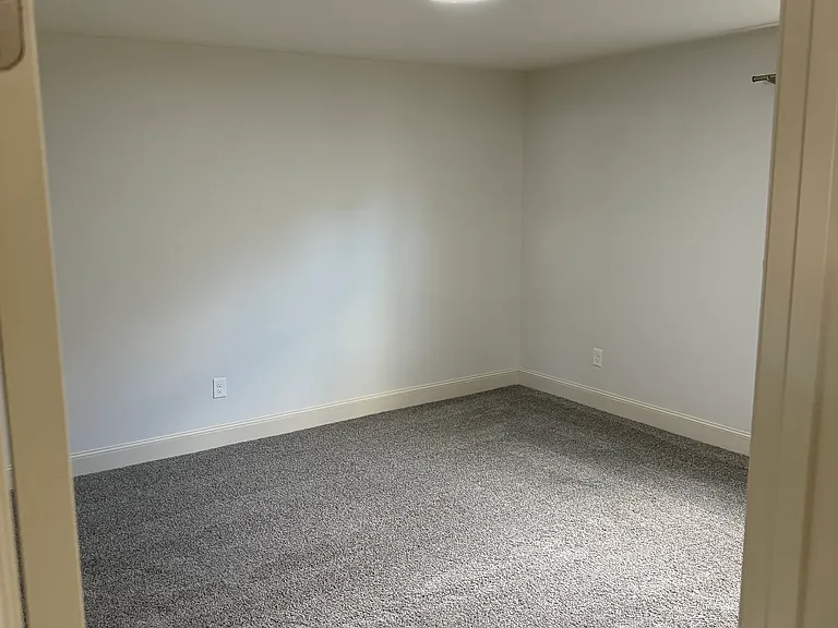 580 Pontiac Ave #1 — Photo 16