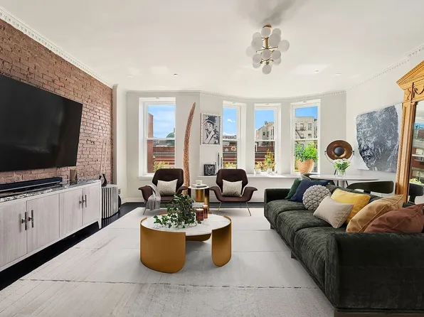 109 W 117th St #3, New York, NY 10026
