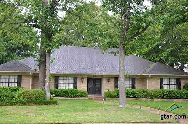 1st image of 819 Woodland Hills Dr