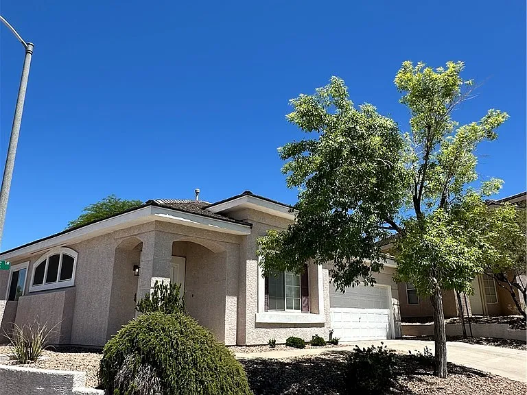 1922 Thunder Ridge Cir — Photo 2