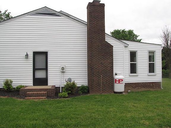 3rd image of 328 Mount Hermon Cir