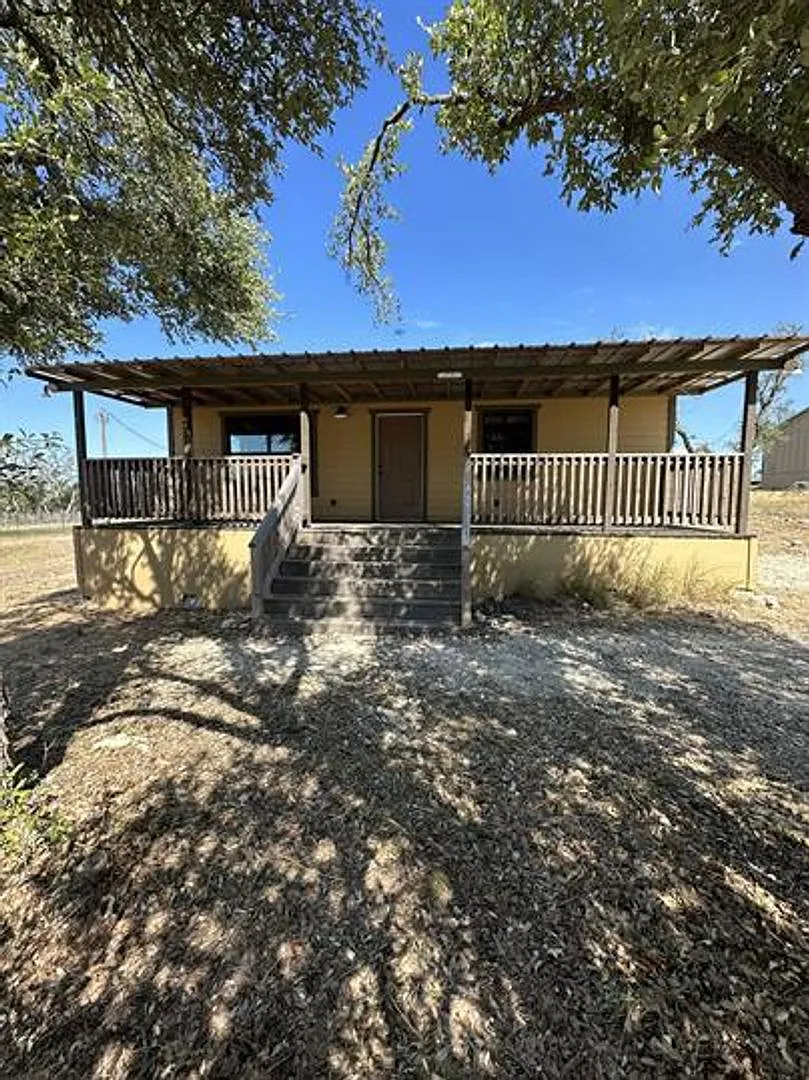 Inviting 1-Bedroom Cabin with Abundant Natural Light & Private Porch — Photo 1