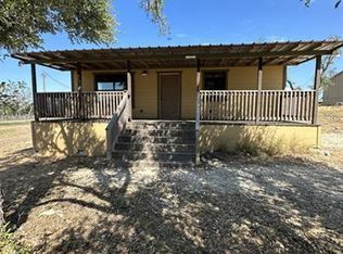 79 Hill St, Fredericksburg, TX 78624
