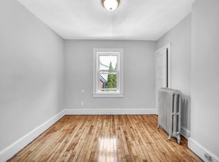 12 Ridgefield St, Manchester, CT 06040