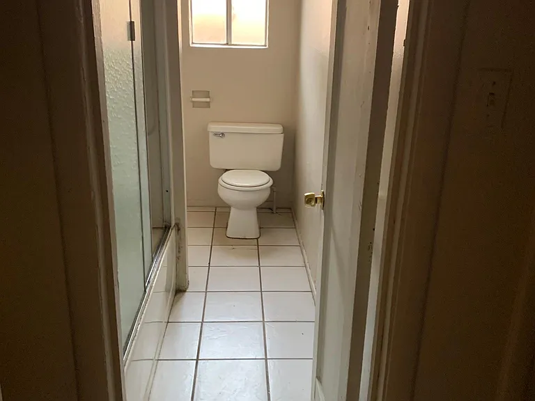 109 Maple St — Photo 9