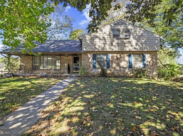 1251 Ruxton Rd, York, PA 17403