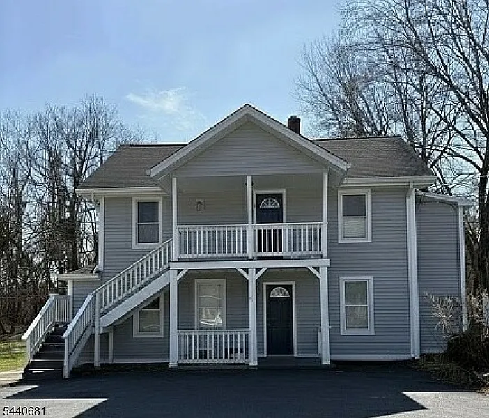26 Harrison St #B