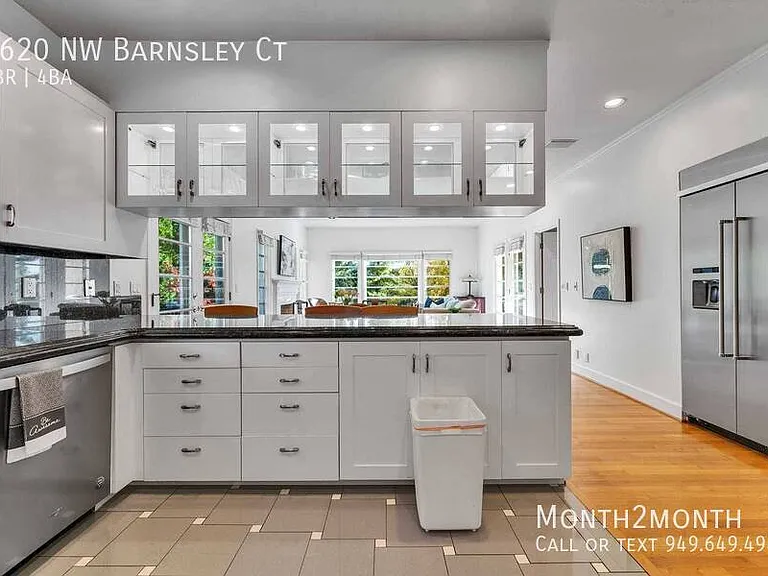 1620 NW Barnsley Ct — Photo 8