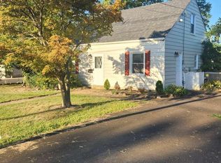 223 Plainfield Ave, Edison, NJ 08817