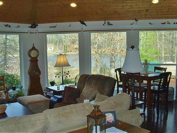 3rd image of 1415 County Road 1596