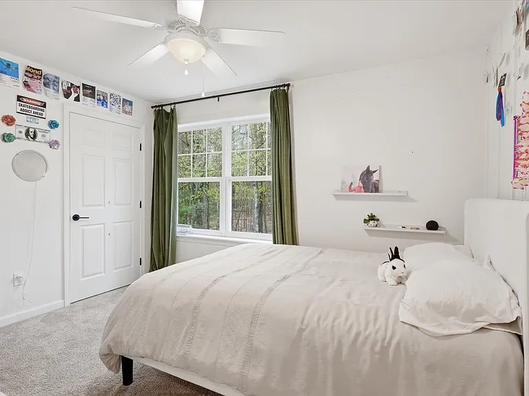 4 Marion Ave #4 — Photo 15