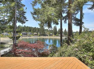 290 Shorewood Ct, Fox Island, WA 98333