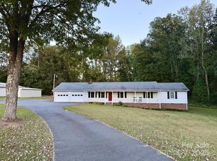 2810 Greenwood Park Cir, Albemarle, NC 28001