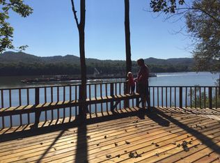 680 Tipton Ln, Stout, OH 45684