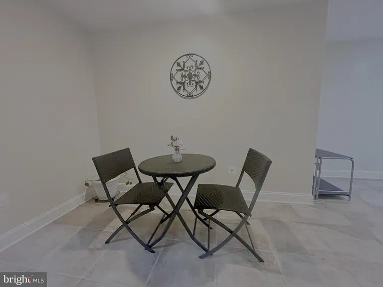 23228 Daffodil Dr — Photo 5