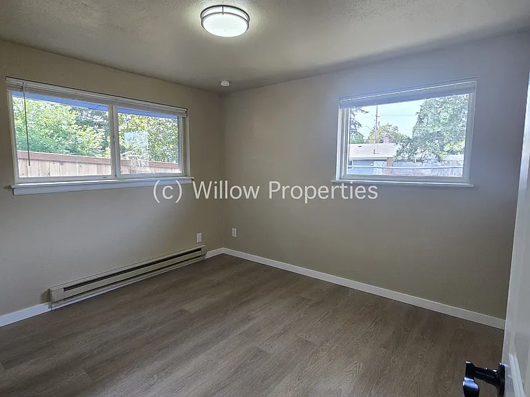 12020 Edgewood Ave SW #4 — Photo 4