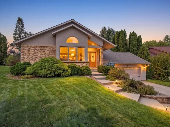10 Apple Hill Cir, Madison, WI 53717
