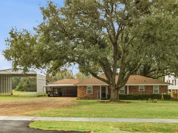 31921 Waller Tomball Rd, Waller, TX 77484