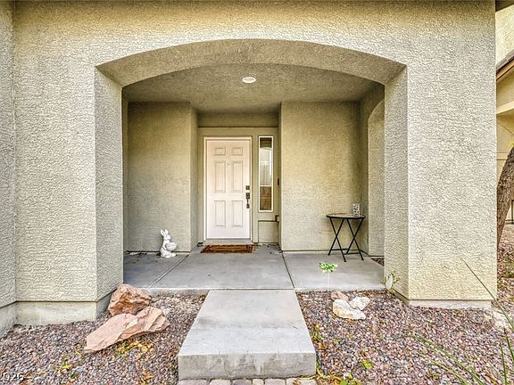 5th image of 6313 Blushing Willow St
